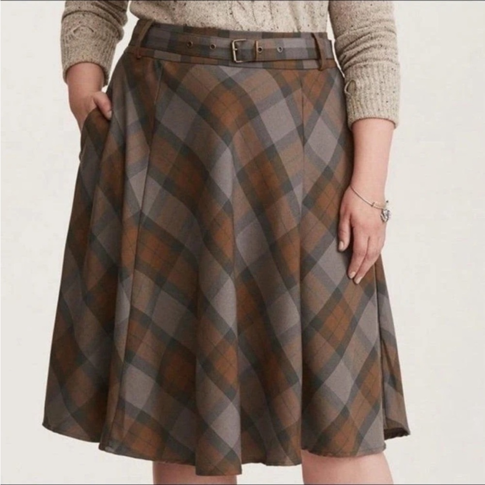 Torrid outlander collection belted skirt